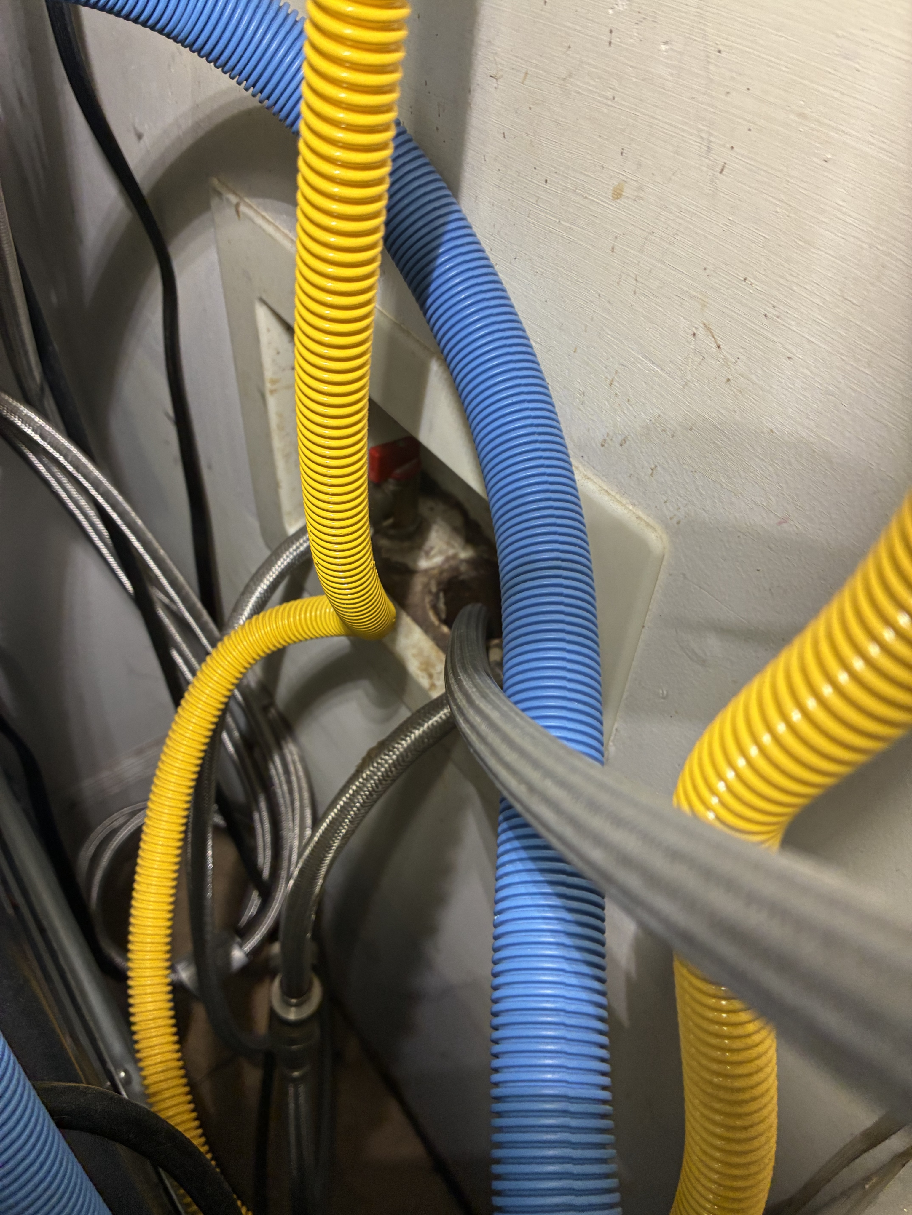 Laundry drain line cabling in Menlo Park CA